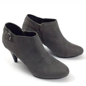Ankle Boots Booties Gray Suede Wide Comfort NWOT